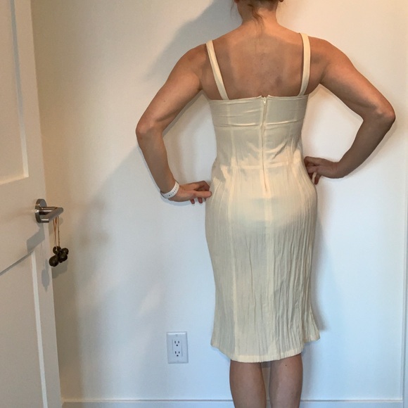 Cream Club Monaco Dress - Picture 2 of 3